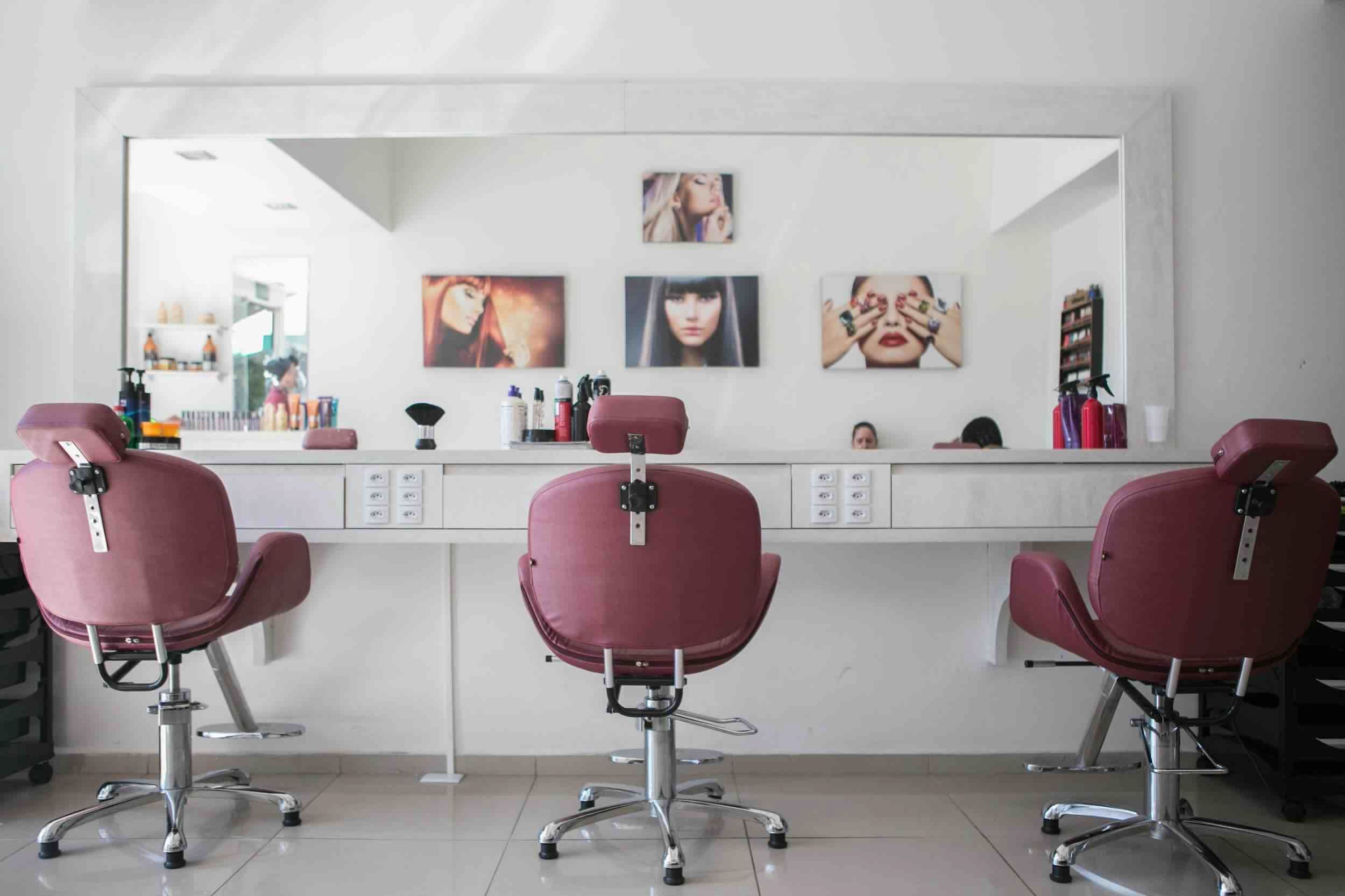 lavage sol salon de coiffure esthétique